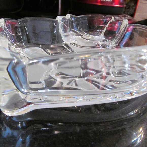 Mikasa Rocking Horse Glass Bowl 7-1/2" w its box - Picture 16 of 16